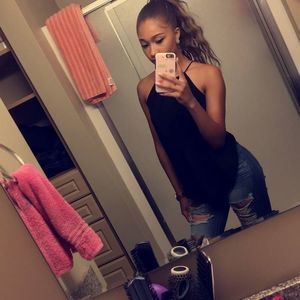 Meet your Posher, Sydney